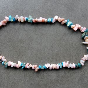 Collier – Opale rose / Apatite bleue / Prehnite