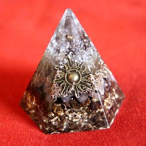 Pyramide Hexagonale – Soleil