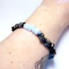 Bracelet – Obsidienne à flocons / Calcédoine bleue (commande personnalisée)